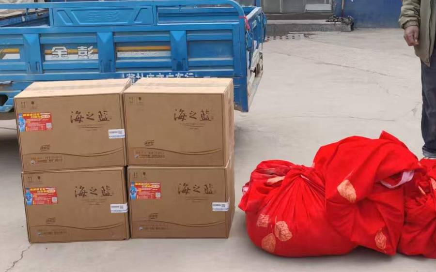 离谱！男子接亲路上才得知新娘已婚有娃，现场报警……